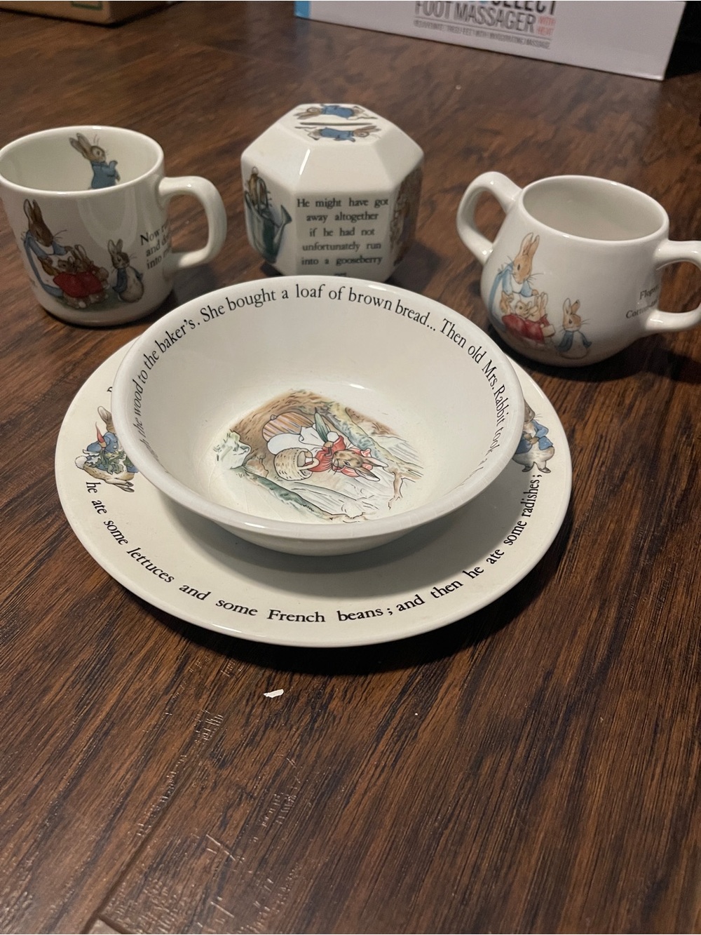 Wedgwood White and Blue Peter Rabbit Childs Dish Set